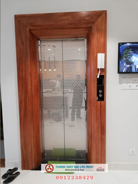 thang máy dành cho quán karaoke 8