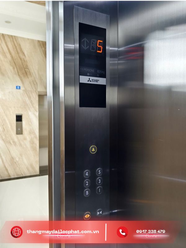 Bảng điều khiển Mitsubishi nhập khẩu