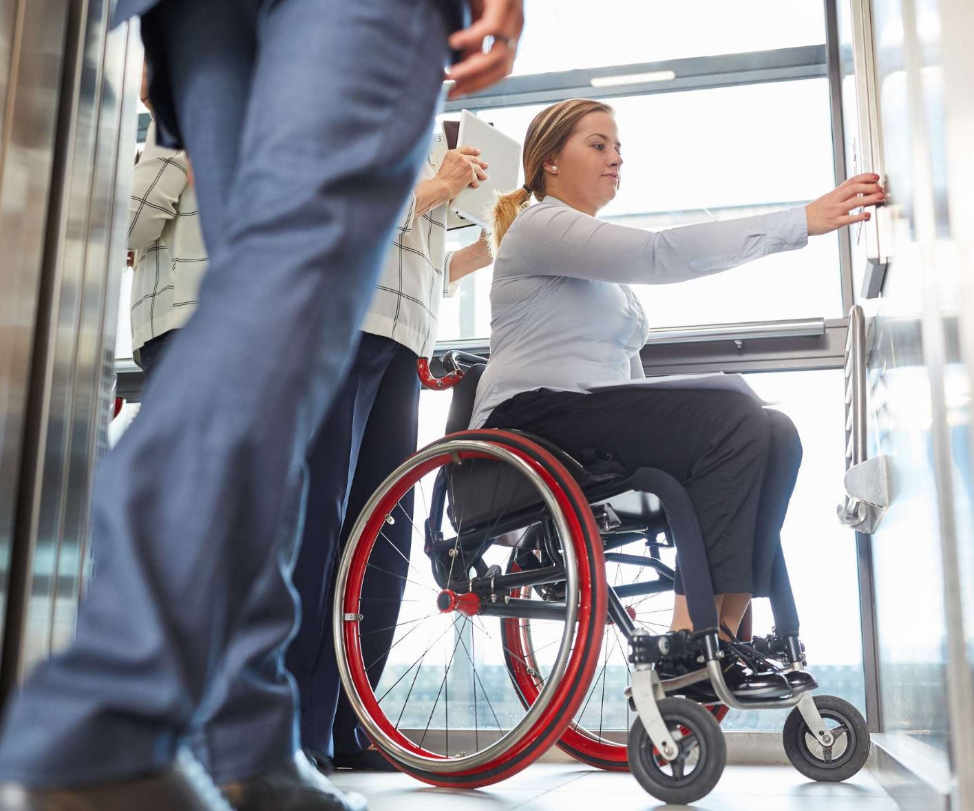 Thang máy điện cho người khuyết tật sử dụng lâu dài