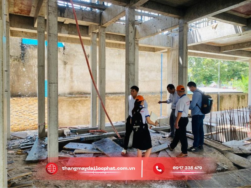 Kết cấu sàn nhà xưởng lắp thang máy tải hàng