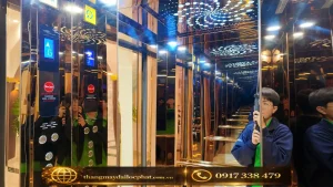 Công nghệ an toàn thang máy Mitsubishi bảng điều khiển cabin